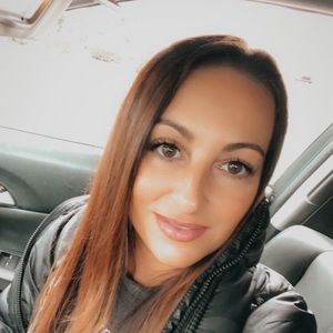 Meet your Posher, Camille